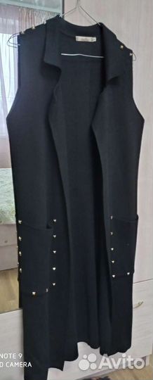 Безрукавка женская новая