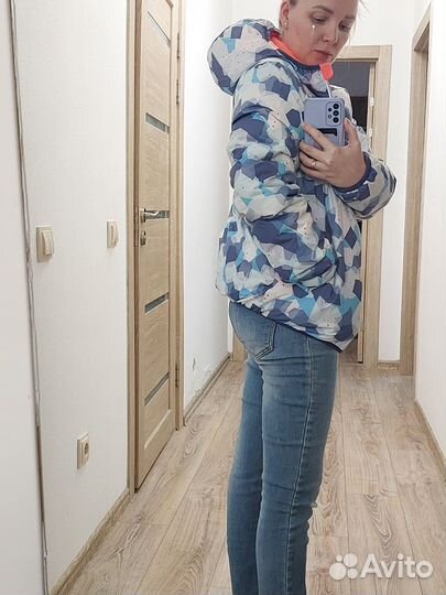 Горнолыжная куртка женская