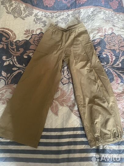 Джинсы серые