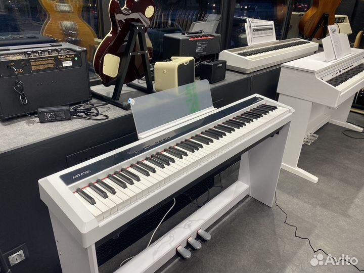 Цифровые пианино на выбор (Новые)