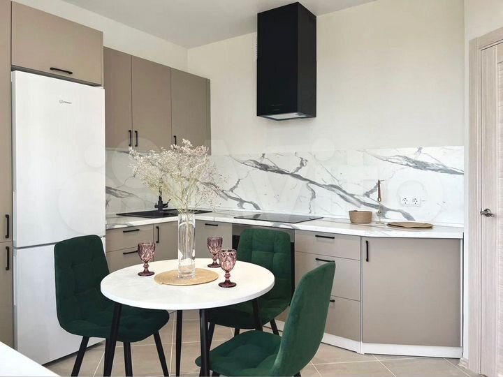 2-к. квартира, 69 м², 7/16 эт.