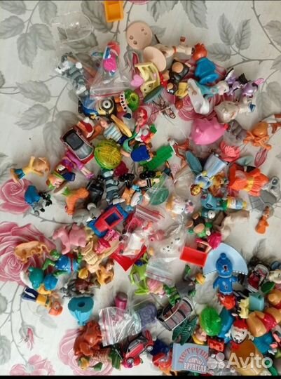 Игрушки из киндер сюрприза