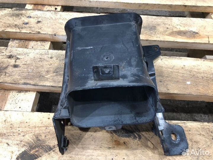 Воздуховод охлаждения тормозов передний левый Bmw