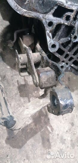 Механизм выбора передач Крестовина F18 X18XE Opel