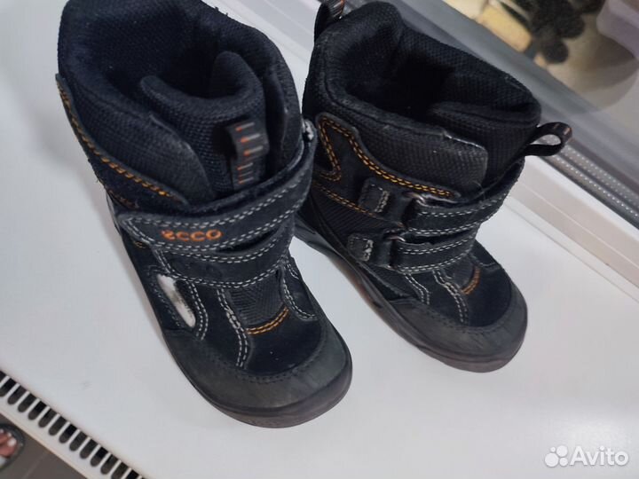 Ботинки демисезонные для мальчика 26