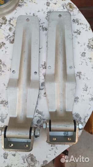 Петли для ворот фургона