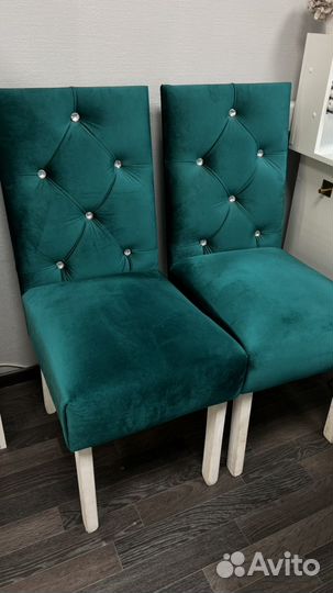 Диван в салон красоты бу