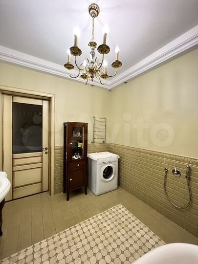 3-к. квартира, 114,9 м², 3/5 эт.