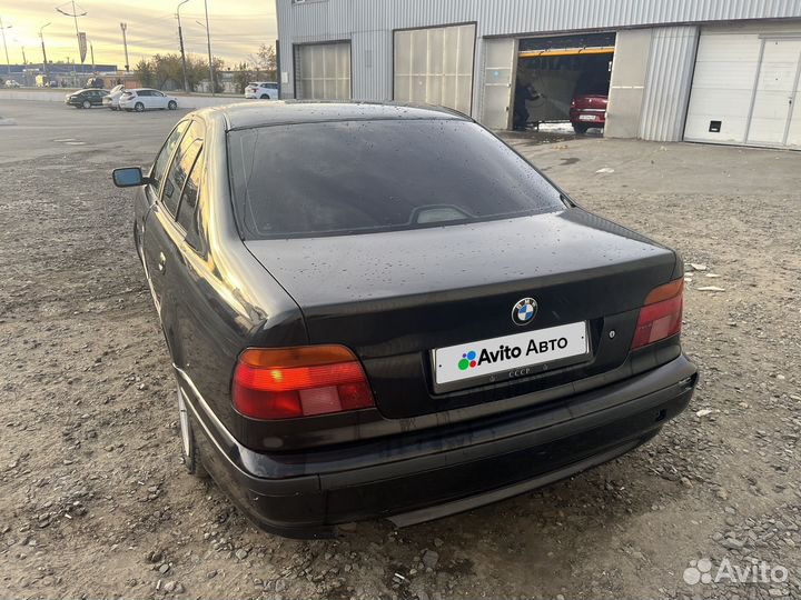 BMW 5 серия 2.0 МТ, 1998, 300 000 км