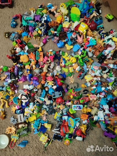 Игрушки из киндера