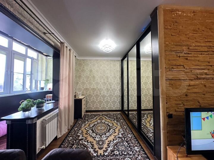 3-к. квартира, 82 м², 3/4 эт.