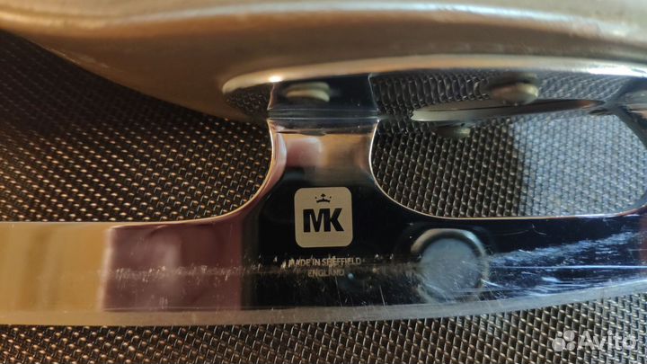 Профессиональные фигурные коньки edea 240