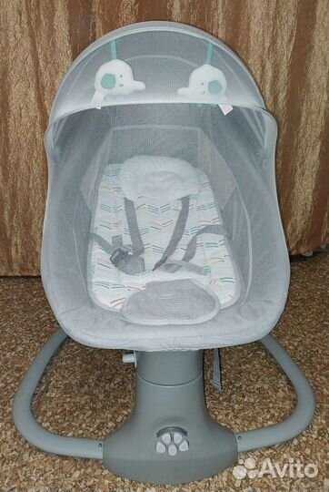 Шезлонг детский электрический