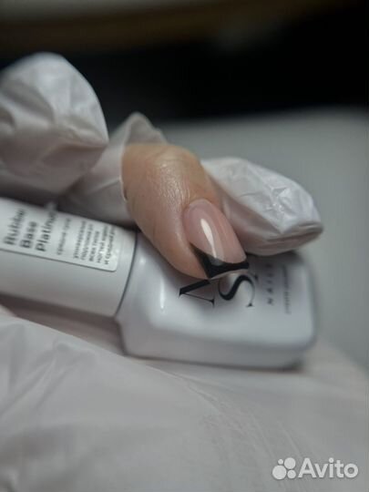 Маникюр на дому