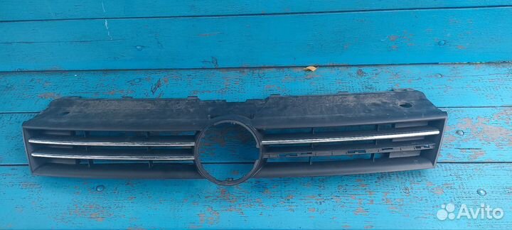 Решетка радиатора volkswagen polo