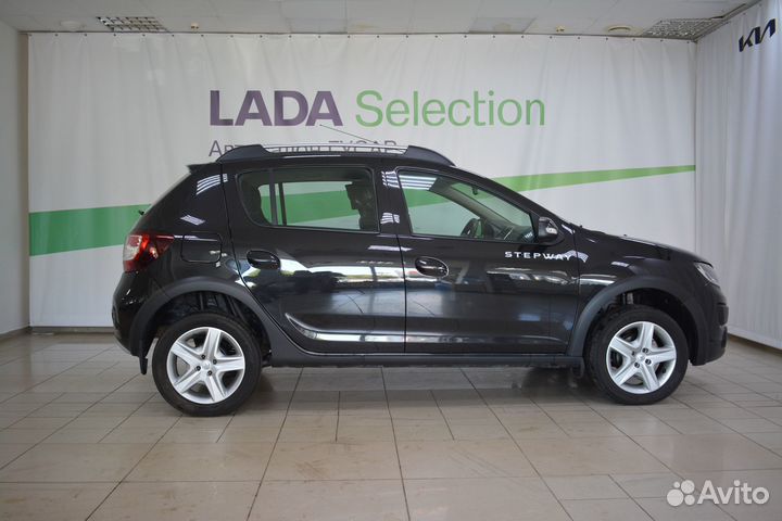 Renault Sandero Stepway 1.6 МТ, 2018, 37 000 км
