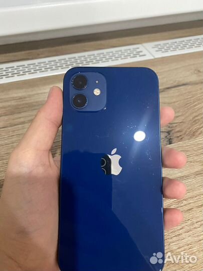 iPhone 12, 64 ГБ