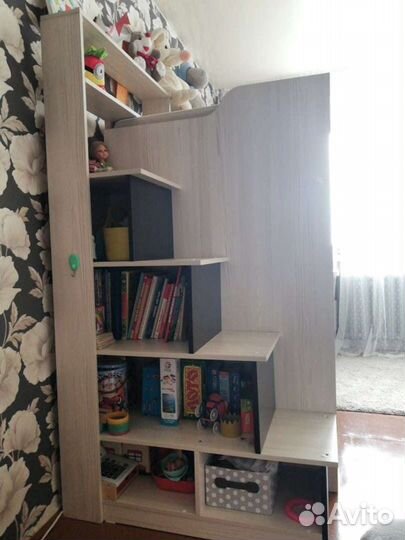 Школьный уголок