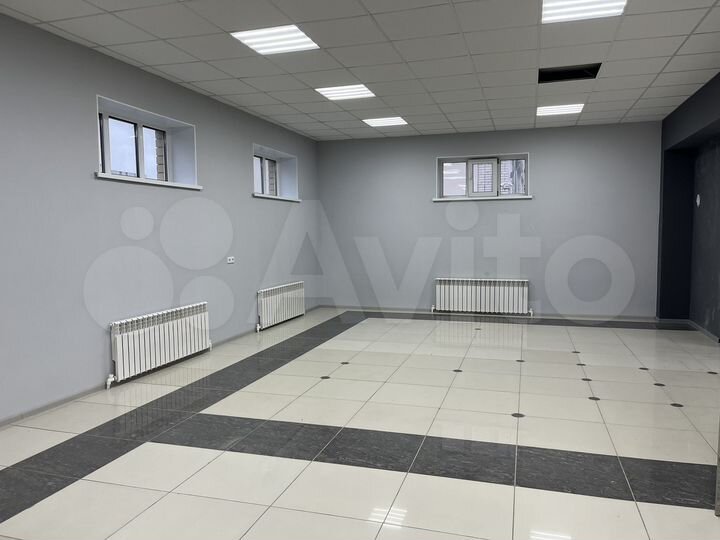 Свободного назначения, 300 м²