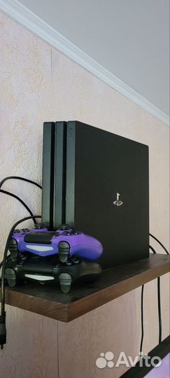 Sony playstation 4 pro 1tb