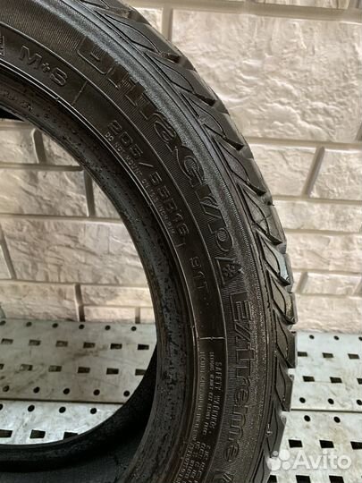 Goodyear UltraGrip Extreme 205/55 R16