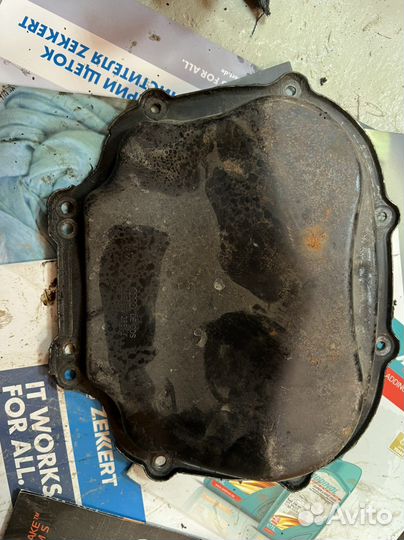 Крышка гбц 3.0tfsi