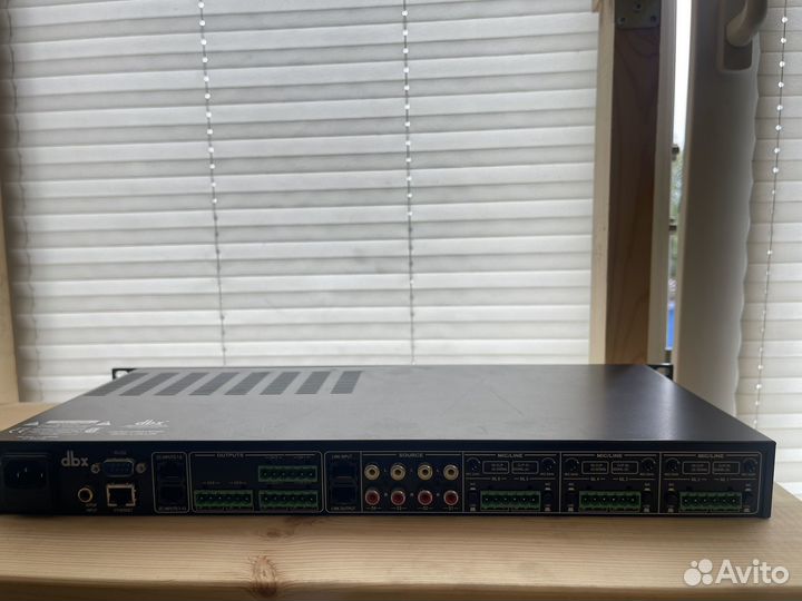 Dbx ZonePro 1260m - аудио процессор