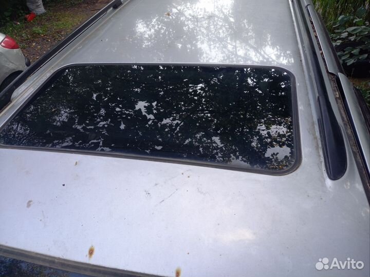 Люк Nissan primera p11