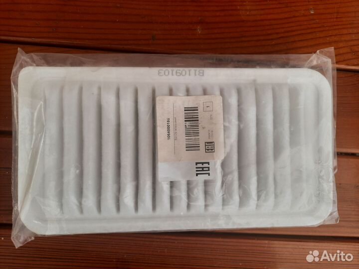 Воздушные фильтр на Джили Эмгранд