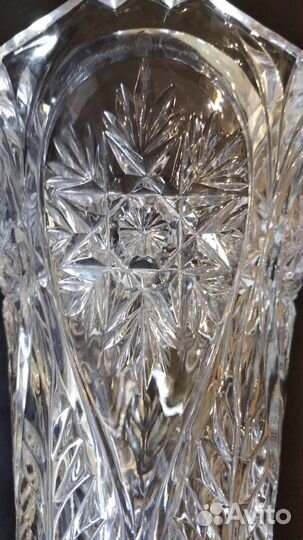 Ваза для цветов хрустальная