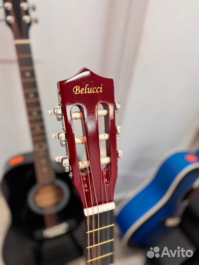 Классическая гитара шестиструнная