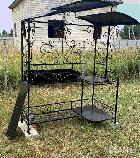 Беседка с мангалом