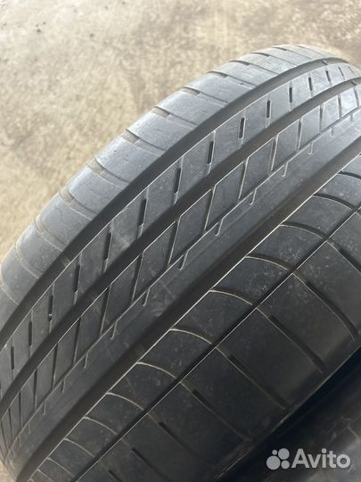 Goodyear Eagle F1 Asymmetric SUV 4x4 255/50 R19