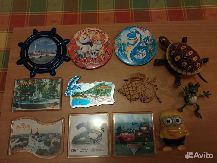 Магниты на холодильник