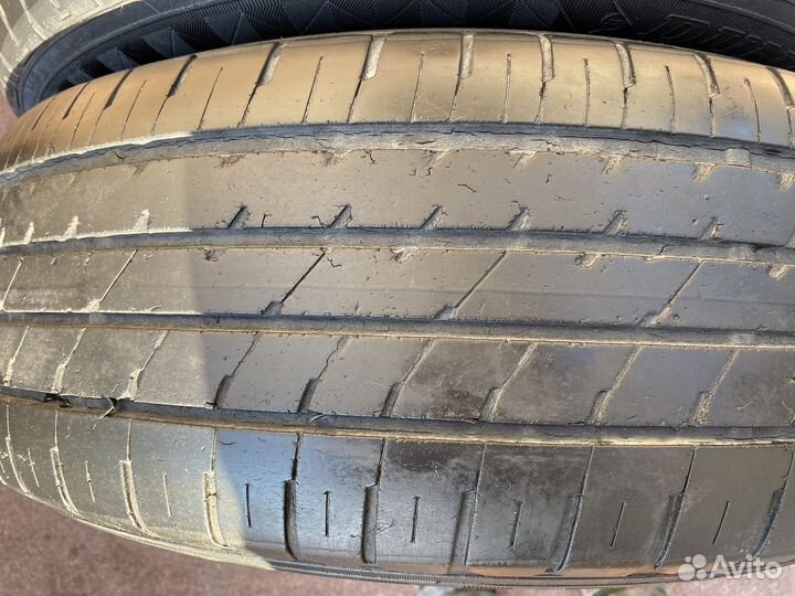 Dunlop Enasave RV504 215/60 R17 96H