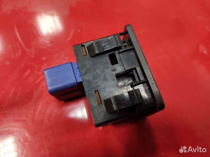 Блок управления зеркалами Toyota Estima