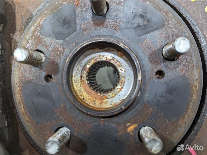 Ступица передняя левая Toyota Estima AHR20W 2azfxe