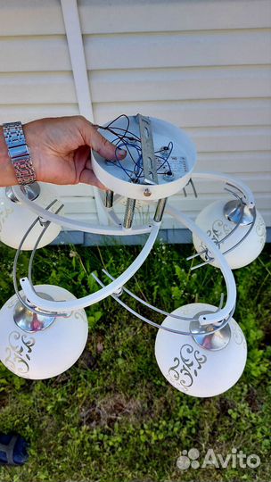 Люстра потолочная