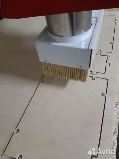 Раскрой фанеры на чпу