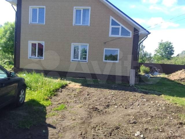 Коттедж 250 м² на участке 9 сот.