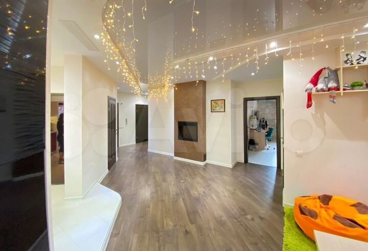 4-к. квартира, 120 м², 6/17 эт.