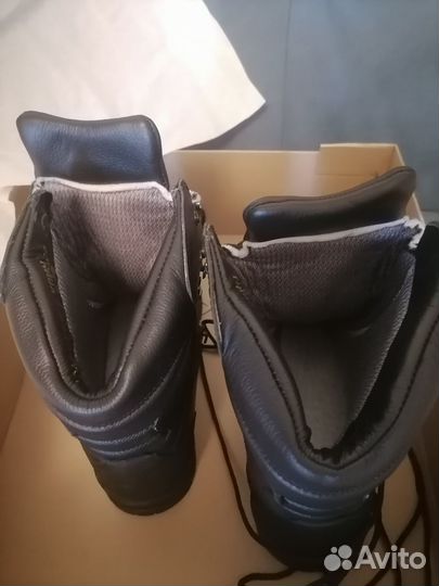 Ботинки мужские