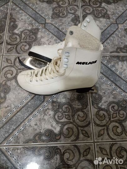 Коньки для фигурного катания 37 размер