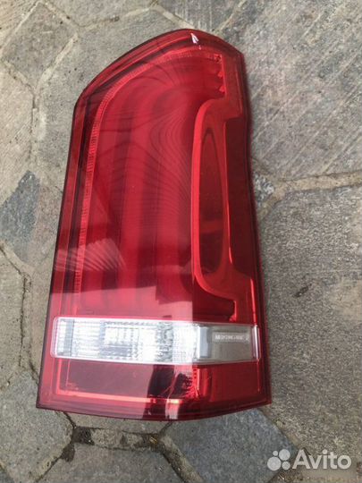 Фонарь задний Mercedes-Benz Vito