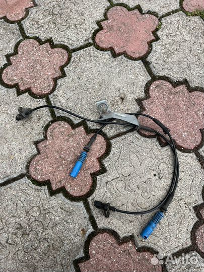 Бмв е39 передний датчик абс рест