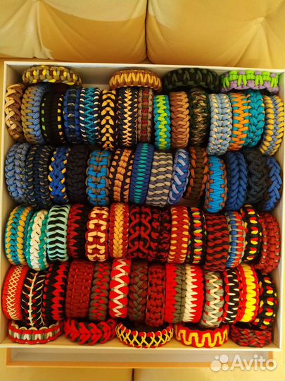 Браслеты из паракорда