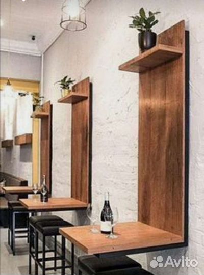 Кухонный уголок со столом