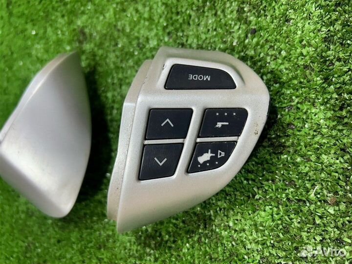 Кнопки мультируля Mitsubishi Lancer CY3A 4B10 2008