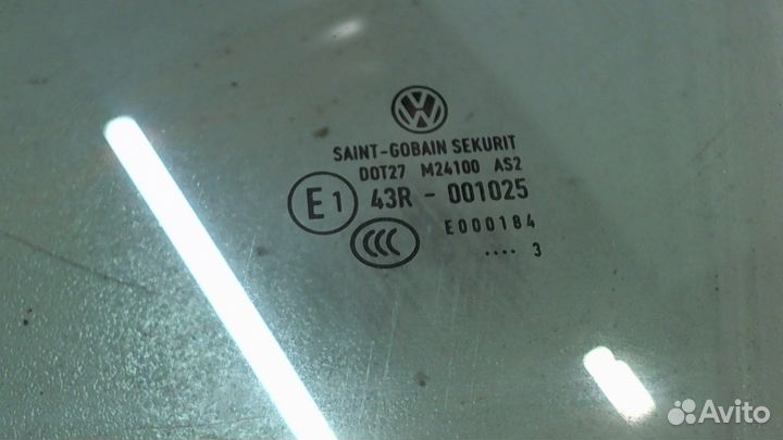 Стекло боковой двери Volkswagen Tiguan, 2013