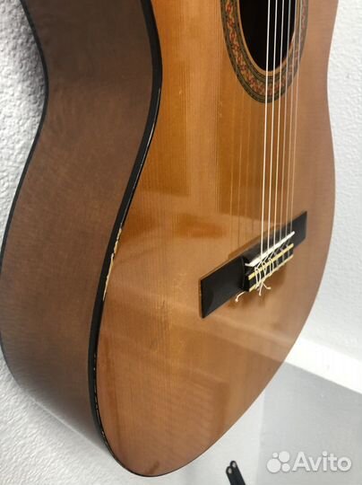 Гитара yamaha c40